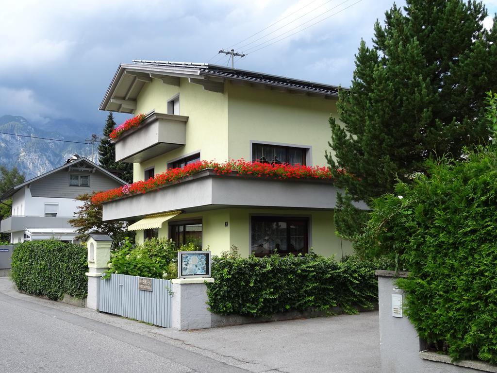 Ferienwohnung Traudl Singer Innsbruck Exterior photo